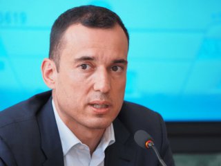 Терзиев пуска 8 млн.лв. за туризъм за 2 месеца, отказаха му празен чек за какво ще ги харчи