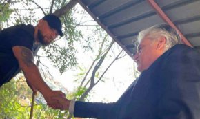 Рашков за Мухата: Не знам кой е този човек, здрависвах с се много хора тогава