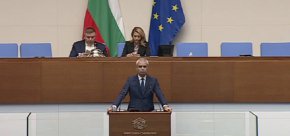 Вторият пенсионен стълб трябва да бъде ликвидиран незабавно: Костадинов