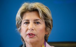 СГС призна избора на Лечева за председател на БОК