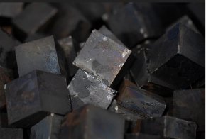 Индия ще утрои програмата си за редкоземни магнити: Bloomberg