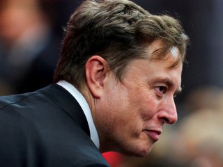 $878 млрд. взема Мъск от Tesla: Най-голямото възнаграждение в историята на света  