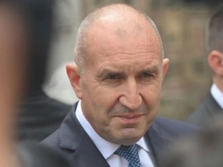 Притеснен съм, че държавата, в сегашното ѝ управление, може да ни доведе до сценария на Булгартабак: Радев