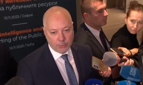 Вече са обсъдени имена за особен управител на Лукойл: Премиерът Желязков