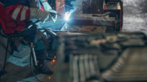 Най-голям спад на индустриалното производство е в България