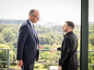 Мерц към Зеленский: Украинските мъже трябва да останат у дома и да се бият