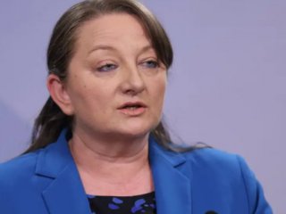 Пенсионерите остават без коледни добавки тази година