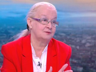 Почина астроложката Алена 