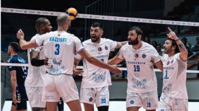Казийски и Соколов с по 24 точки за успех на Халкбанк