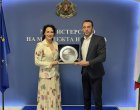  Министър почете юбилея на Мария Петрова 