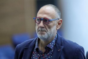 Алкохолът не решава проблемите. Той и чаят не ги решава, но алкохолът поне се старае...: Л.Дилов-Син, депутат ГЕРБ, Лаф на деня