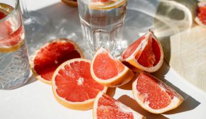 -2,3 кг за месец с грейпфрут преди лягане