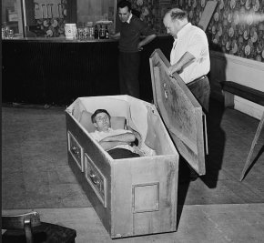 Ирландец се зарови жив под земята за 61 дни, без да спечели нито стотинка