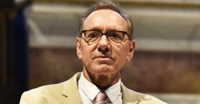   Бездом съм, работя в кипърски клуб: Кевин Спейси