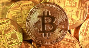    Биткойн падна с 10% за ден