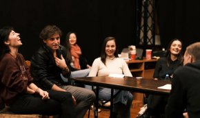  Йерней Лоренци избира актьори за „Физика на тъгата“ в Народния театър сред 41 актьори