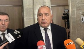 Този бюджет да се изтегли, докато не се възстанови диалога с тристранката: Борисов