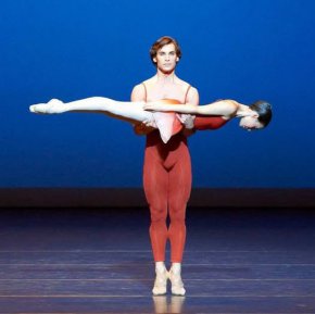 Михаил Сосновски за първи път на българска сцена в Коледната Гала на Wiener Grandball Orchester