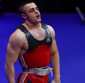 Насар подписа новия договор и обяви: Оставам да се състезавам за България 