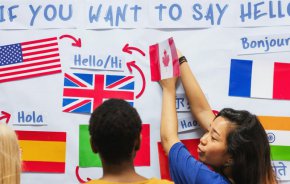 Редовното използване на няколко езика може да забави стареенето на мозъка