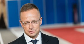  Операторът на Турски поток започна преместването си от Нидерландия в Унгария