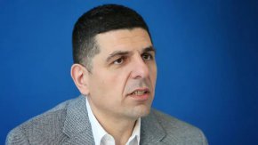 Не ме прекъсвайте, не съм говорил 26 секунди, веднага трябва да си подадете оставката: Ивайло Мирчев