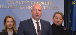Нямаме съмнение, че вота на недоверие няма да бъде успешен, но ние чуваме гласа на гражданите: Премиерът Желязков