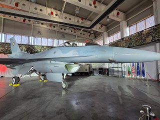 Представиха първите 8 самолета F-16 на церемония в Граф Игнатиево