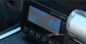 Таксиметрови фирми предупреждават за затруднения при плащанията в евро