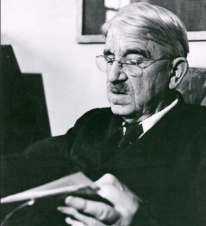   За мен Съдбата означава да не се притесняваш: Джон Дюи