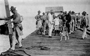 Назад към старите методи: залавянето на Мадуро е поредното в дългия списък от намеси на САЩ в Латинска Америка