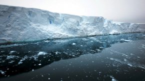 Антарктика губи 100 милиарда тона лед годишно