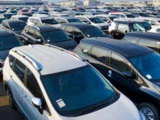 Над 80 паркинга са проверени от КЗП и НАП след сигнали за скок на таксите