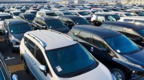 Над 80 паркинга са проверени от КЗП и НАП след сигнали за скок на таксите