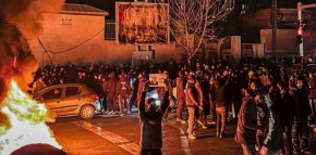 Имаме доказателства, че САЩ и Израел имали „голяма роля“ в безредиците: Техеран