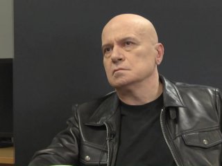 БУГАРИ МРЕТЕ си стои и македонците не щат да го изтрият: Слави