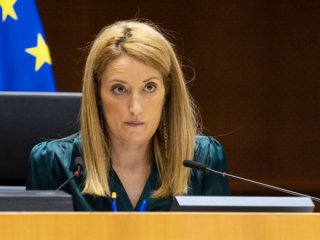 Европейският парламент забрани достъпа на ирански дипломати до сградите си