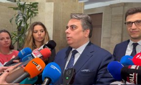 Заплатите трябва да бъдат индексирани с 5,2% инфлация: Ас. Василев