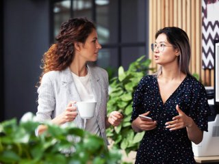 Как да се разбираме със себе си и с другите: Да приемем не значи да се съгласим?