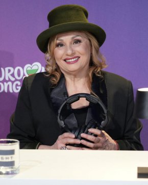  Плюят ме заради Евровизия: Тони