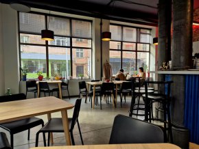 НЕ! Georges & Jose: Комедия от грешки