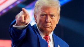 Тръмп се готви да изгради стратегически резерв от критично важни минерали