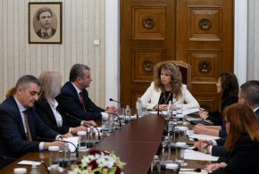  Искам защита за бедните от ценовия шок: Президентът