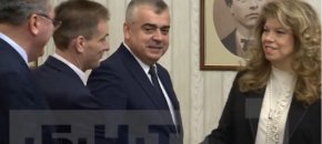 АПС на консултации при президента за нов служебен премиер