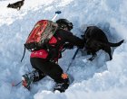 1 400 спасени на пистите: Как 53 планински патрули във френските Алпи спасяват животи при лавини