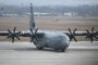 И товарен С-130 Херкулес кацна у нас