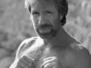 Отиде си Чък Норис с 5-те черни колана