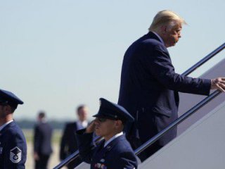 Бензинът ще бъде толкова или малко по-скъп и през ноември: Тръмп