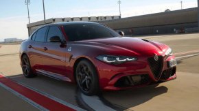Главният изп. директор на Alfa Romeo: Светът не е навсякъде готов за електромобили