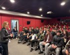 Ученици поканени в парламента да дискутират изкуствения интелект с депутатите